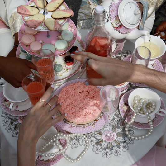 HIGH TEA