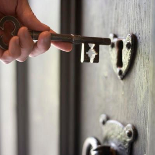 ESCAPE ROOM
